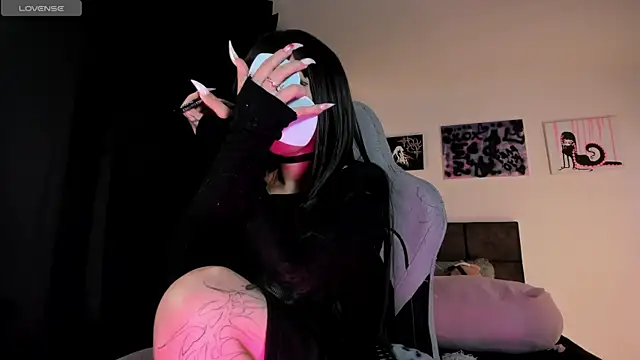 Snapshot of satanbabee chatting on July 2026 11:26:01 PM satanbabee online show from July 2026 11:26:01 PM