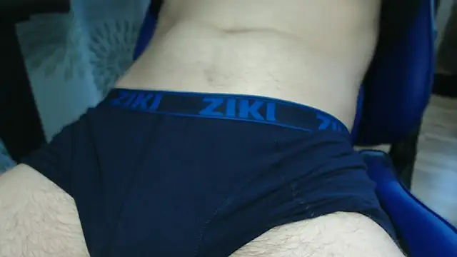 Jonnyyy18teen online show from March 2025 02:12:02 PM