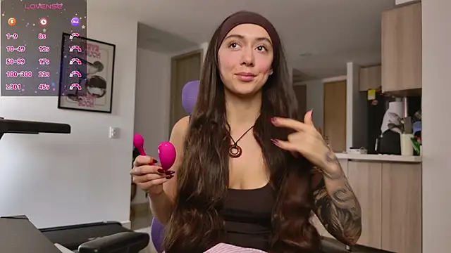 emiliasommer online show from March 2026 02:56:02 PM