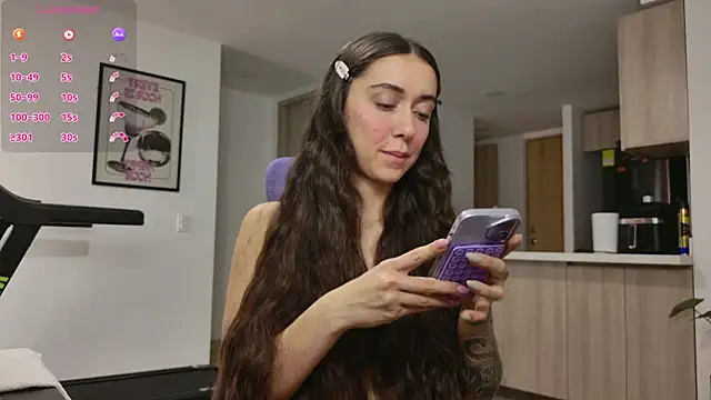 emiliasommer online show from April 2026 12:16:02 PM