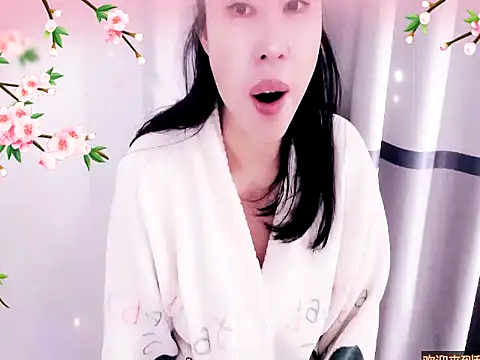 Snapshot of xiaoxuer chatting on January 2025 03:50:02 AM xiaoxuer online show from January 2025 03:50:02 AM