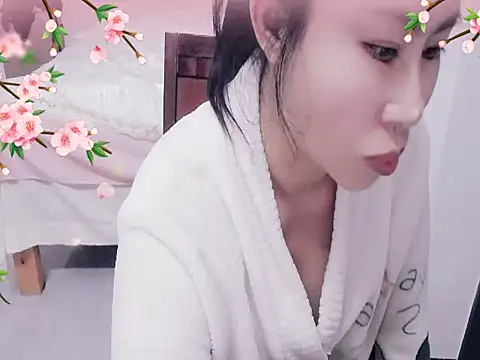 Snapshot of xiaoxuer chatting on March 2025 04:38:01 AM xiaoxuer online show from March 2025 04:38:01 AM