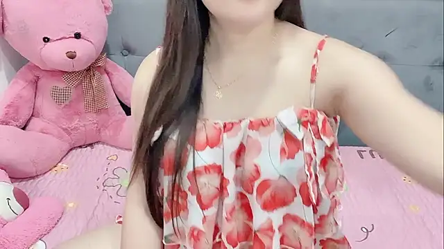 Funikio online show from October 2025 03:44:02 PM