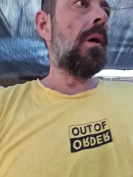 zefside42 online show from November 2025 11:55:02 AM