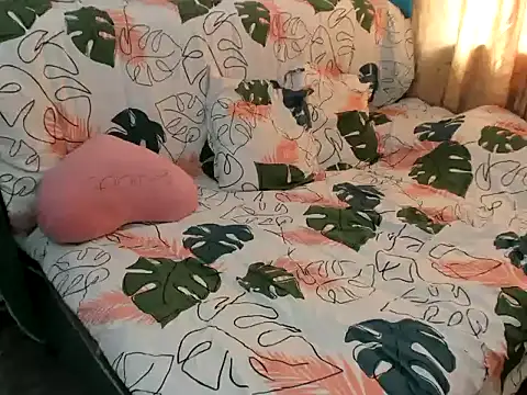 MonicaGarcia  online show from September 2025 02:53:01 PM