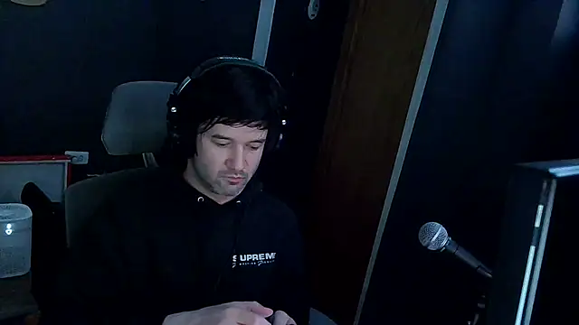 Stix Zadinia online show from April 2026 04:37:01 AM