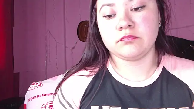 NikkiRous  online show from March 2025 07:36:01 PM