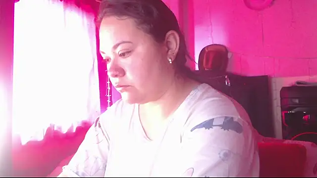 Snapshot of NikkiRous_ chatting on July 2026 01:58:02 PM NikkiRous online show from July 2026 01:58:02 PM