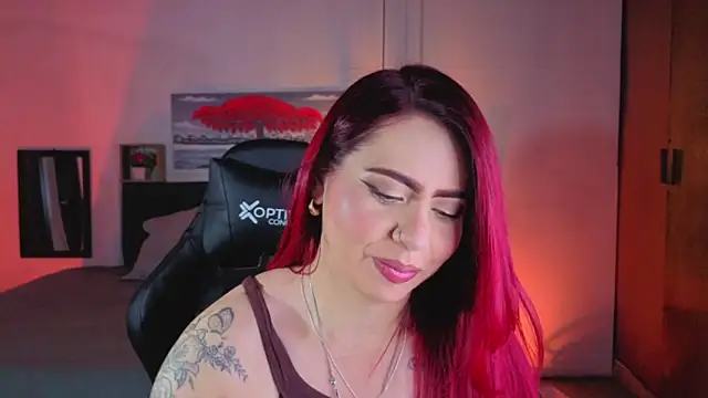 Dulce charlottee online show from April 2026 07:30:02 PM