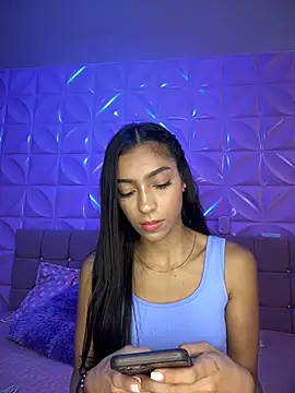 Snapshot of Ema_azel chatting on December 2024 02:06:01 PM Ema azel online show from December 2024 02:06:01 PM