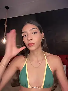 Snapshot of Ema_azel chatting on February 2025 01:38:02 PM Ema azel online show from February 2025 01:38:02 PM