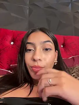 Snapshot of Ema_azel chatting on March 2025 04:50:02 PM Ema azel online show from March 2025 04:50:02 PM