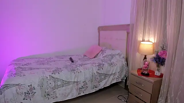 vale kross online show from March 2025 05:05:01 PM