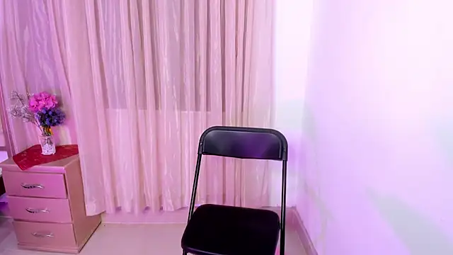 vale kross online show from September 2025 02:00:01 PM