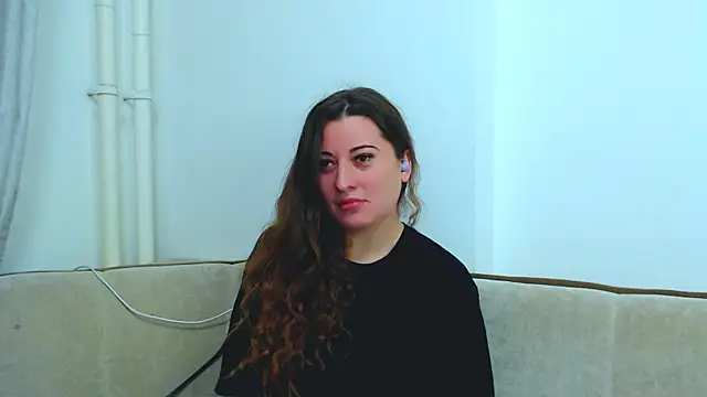 Helen Adams  online show from December 2024 04:36:02 AM