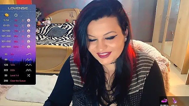 Ariellefoxy online show from December 2024 07:38:02 PM
