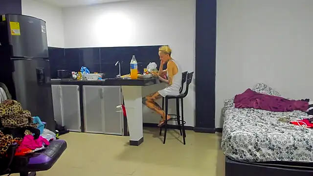 barbara anal squirt  online show from March 2025 02:31:02 AM