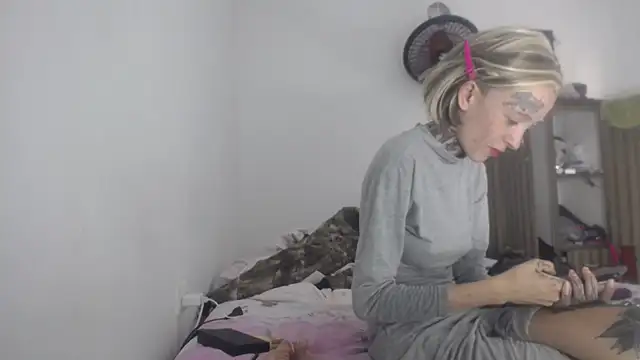 barbara anal squirt  online show from April 2026 09:04:02 PM