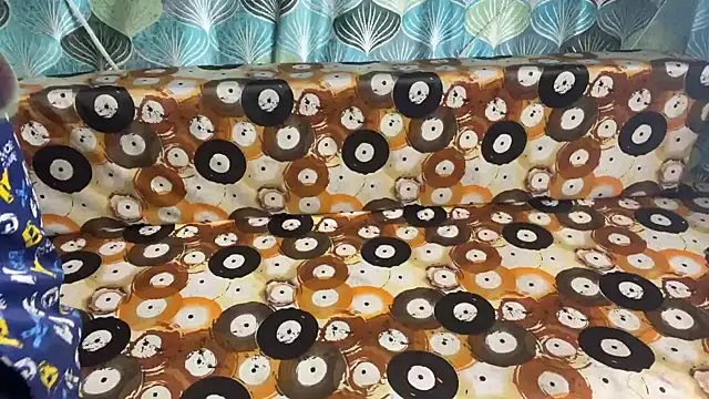 shuhana  online show from April 2026 04:43:02 AM