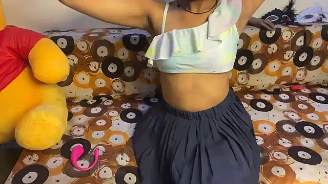Snapshot of shuhana_ chatting on May 2026 05:01:02 AM shuhana online show from May 2026 05:01:02 AM