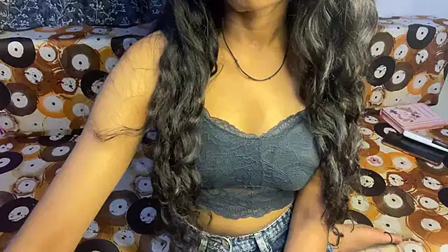 Snapshot of shuhana_ chatting on May 2026 04:31:01 AM shuhana online show from May 2026 04:31:01 AM