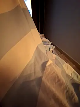 aubade246 online show from September 2025 05:54:01 AM