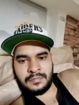 Snapshot of Magicman09@xh chatting on March 2026 06:41:02 AM Magicman09xh online show from March 2026 06:41:02 AM