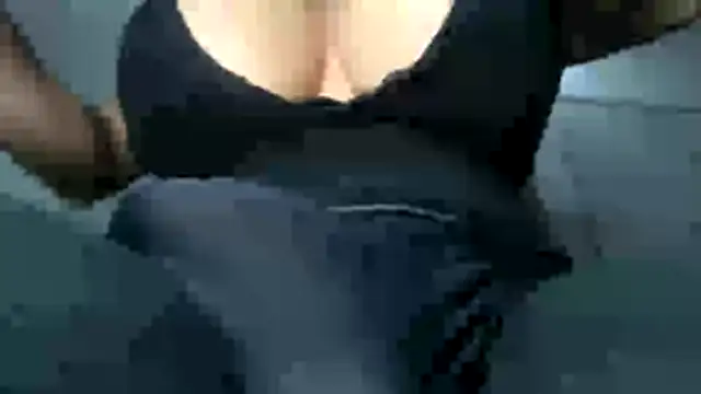 Snapshot of richelybigcock chatting on March 2026 04:07:02 AM richelybigcock online show from March 2026 04:07:02 AM