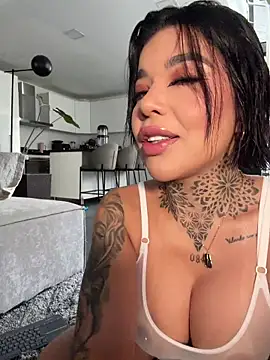 milaivanova online show from February 2026 04:27:02 PM