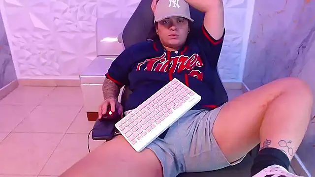 snowflake xxx online show from March 2026 04:40:01 AM