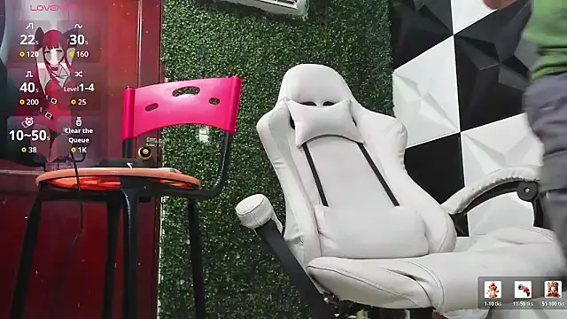 snowflake xxx online show from March 2026 11:33:01 PM