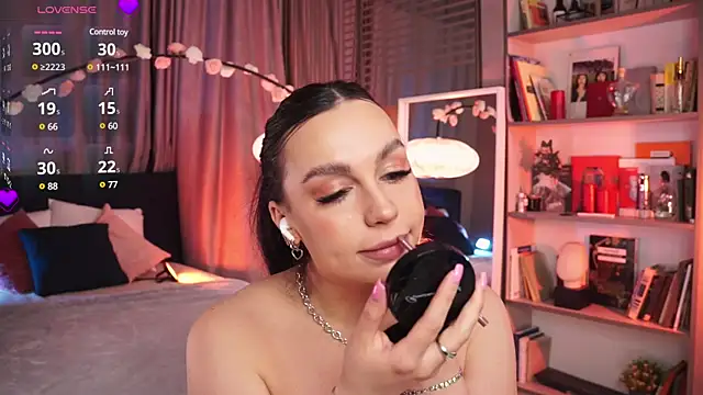 LunaNight online show from March 2025 08:21:02 PM