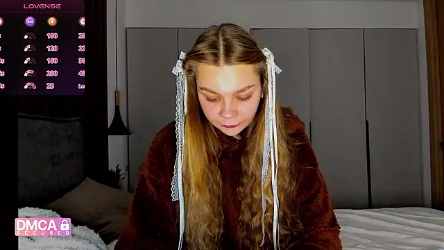 Molly sweetie online show from January 2026 07:24:01 AM