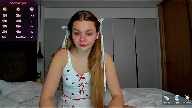 Molly sweetie online show from February 2026 07:51:02 AM