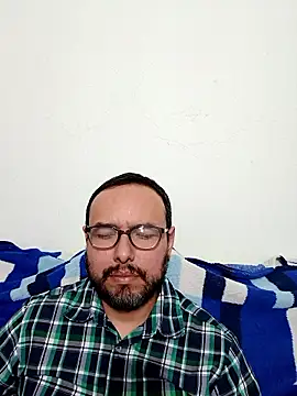 ElSunEagle online show from January 2026 01:42:01 AM