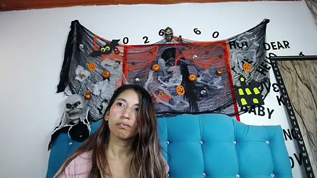 sweet skylove  online show from October 2025 03:10:02 PM