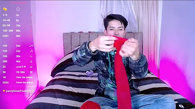 Pinkandyellowpokemon online show from February 2025 04:48:02 AM