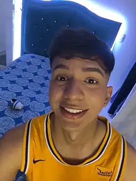 Leonarrrd 01 online show from January 2025 03:08:01 AM