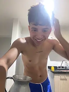 Leonarrrd 01 online show from March 2025 05:03:01 AM