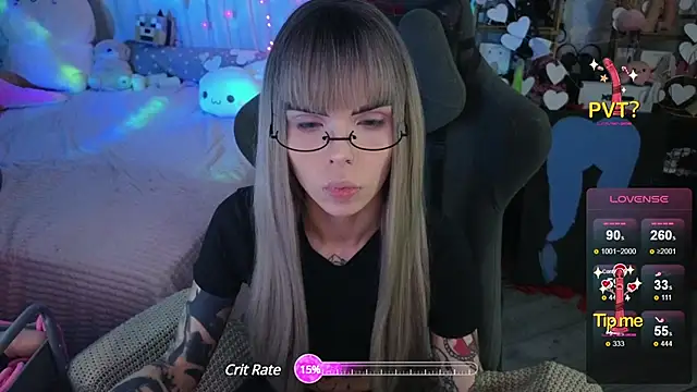 Kerry Kirk online show from February 2025 10:17:02 PM