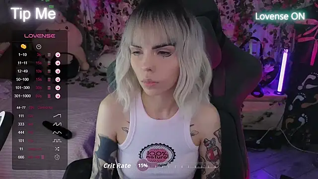 Kerry Kirk online show from September 2025 09:58:01 PM