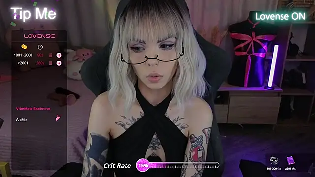 Kerry Kirk online show from October 2025 09:26:02 PM