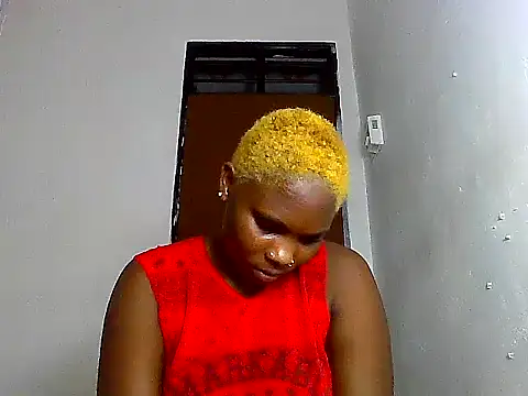 Snapshot of SexyKimberly23 chatting on October 2025 04:08:01 PM SexyKimberly23 online show from October 2025 04:08:01 PM