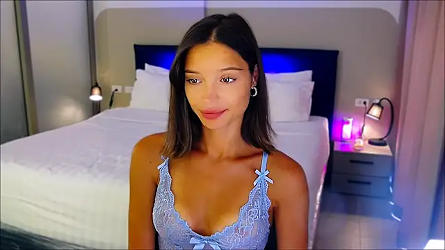 Snapshot of wow_Mia chatting on February 2025 02:33:02 AM wow Mia online show from February 2025 02:33:02 AM