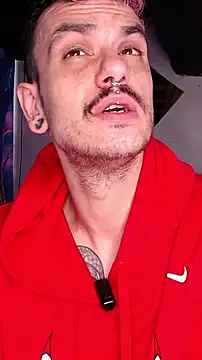 Snapshot of cek_186 chatting on February 2025 08:35:01 AM cek 186 online show from February 2025 08:35:01 AM