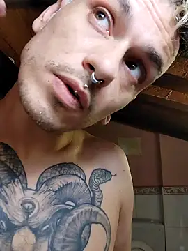 Snapshot of cek_186 chatting on February 2025 04:01:02 PM cek 186 online show from February 2025 04:01:02 PM