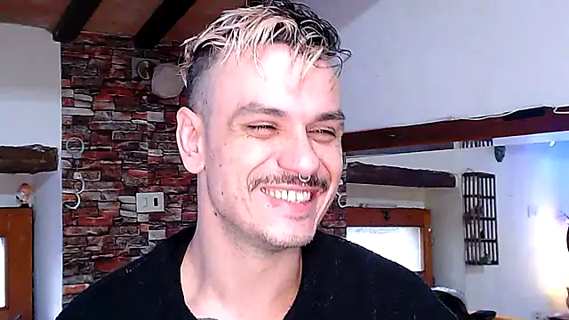 Snapshot of cek_186 chatting on March 2025 05:52:02 AM cek 186 online show from March 2025 05:52:02 AM