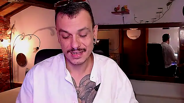 Snapshot of cek_186 chatting on September 2025 06:55:01 PM cek 186 online show from September 2025 06:55:01 PM