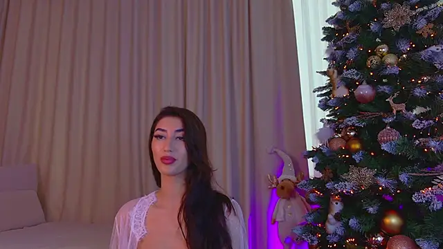 Snapshot of alissa_foxx chatting on December 2024 10:49:01 AM alissa foxx online show from December 2024 10:49:01 AM