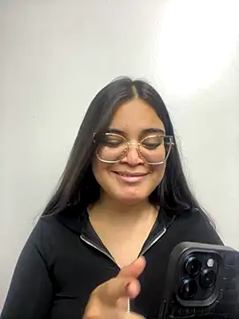 CamilaSofiia online show from October 2025 07:57:02 PM